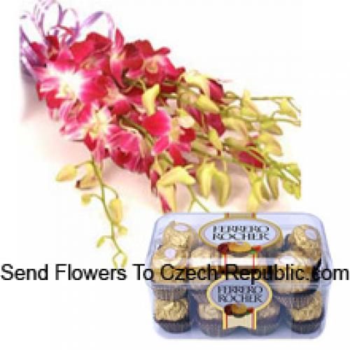 Encantadoras orquídeas rosadas con 16 piezas de Ferrero Rocher